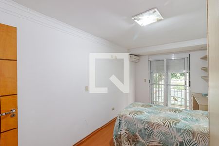 Casa à venda com 300m², 4 quartos e 3 vagas Casa à venda com 300m², 4 quartos e 3 vagasQuarto 2