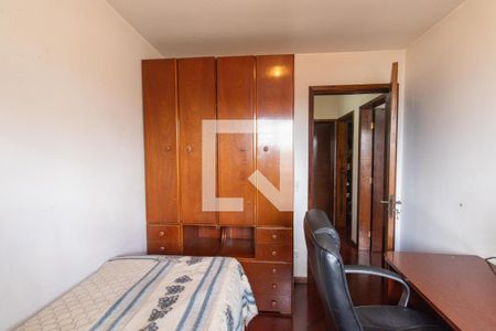 Quarto 1 de casa de condomínio para alugar com 3 quartos, 130m² em Jardim das Américas, Curitiba