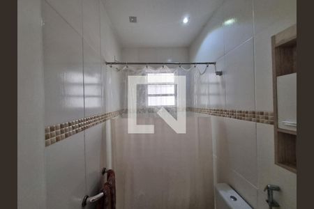 Banheiro de casa para alugar com 2 quartos, 75m² em Campinho, Rio de Janeiro