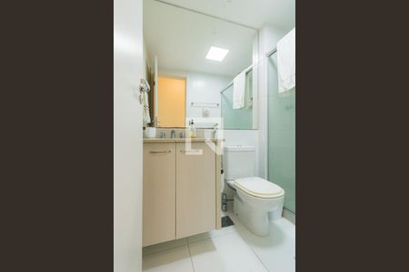 Apartamento à venda com 70m², 2 quartos e 1 vagaBanheiro Social