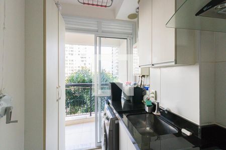 Apartamento à venda com 70m², 2 quartos e 1 vagaÁrea de Serviço