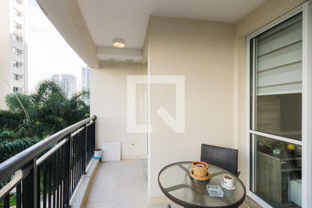 Apartamento à venda com 70m², 2 quartos e 1 vagaVaranda