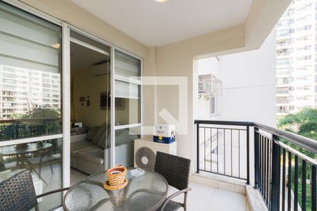 Apartamento à venda com 70m², 2 quartos e 1 vagaVaranda