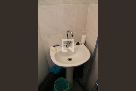 Apartamento para alugar com 63m², 2 quartos e 1 vagaBanheiro da área de serviço