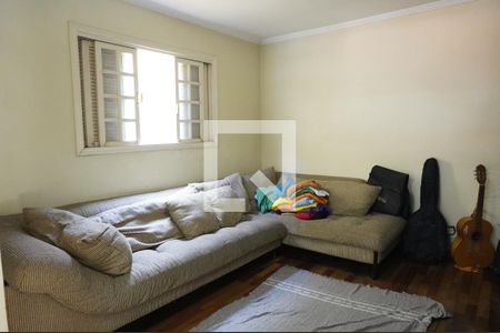 Sala de TV de casa para alugar com 5 quartos, 380m² em Jardim Mutinga, São Paulo