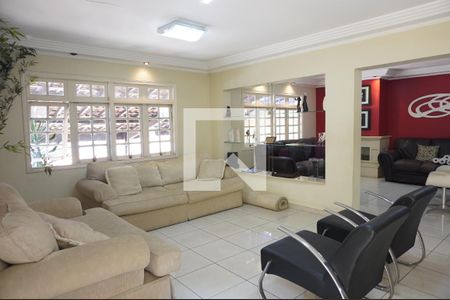 Sala de Estar de casa para alugar com 5 quartos, 380m² em Jardim Mutinga, São Paulo