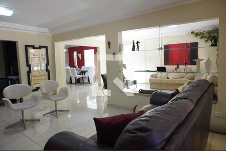 Sala de Visitas de casa para alugar com 5 quartos, 380m² em Jardim Mutinga, São Paulo