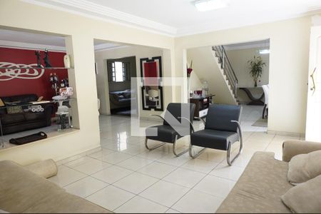 Sala de Estar de casa para alugar com 5 quartos, 380m² em Jardim Mutinga, São Paulo