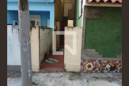 Fachada de casa para alugar com 1 quarto, 42m² em Tanque, Rio de Janeiro