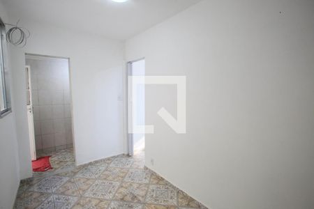 Sala de casa para alugar com 1 quarto, 42m² em Tanque, Rio de Janeiro