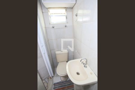 Casa para alugar com 42m², 1 quarto e sem vagaBanheiro