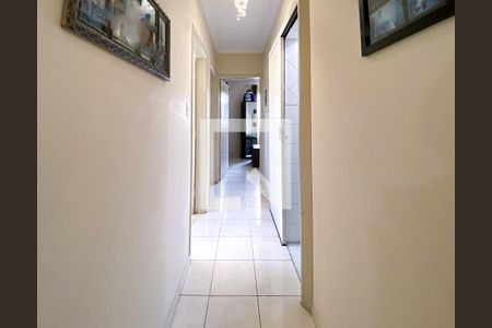 Corredor de apartamento para alugar com 3 quartos, 72m² em Butantã, São Paulo