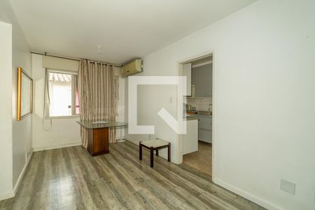 Sala de apartamento à venda com 2 quartos, 72m² em Protásio Alves, Porto Alegre