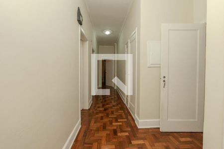 Apartamento à venda com 289m², 4 quartos e 1 vaga Apartamento à venda com 289m², 4 quartos e 1 vagaCorredor