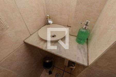 Apartamento à venda com 289m², 4 quartos e 1 vaga Apartamento à venda com 289m², 4 quartos e 1 vagaLavabo