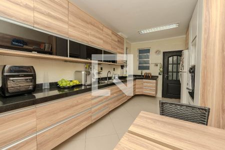 Apartamento à venda com 289m², 4 quartos e 1 vaga Apartamento à venda com 289m², 4 quartos e 1 vagaCozinha