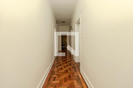 Apartamento à venda com 289m², 4 quartos e 1 vaga Apartamento à venda com 289m², 4 quartos e 1 vagaCorredor