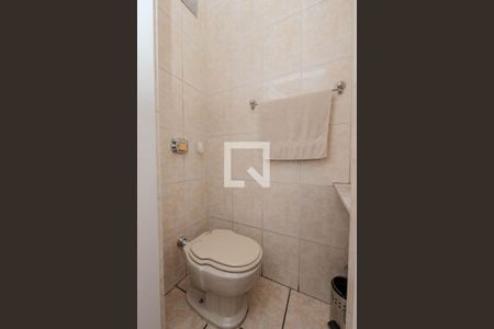 Apartamento à venda com 289m², 4 quartos e 1 vaga Apartamento à venda com 289m², 4 quartos e 1 vagaLavabo