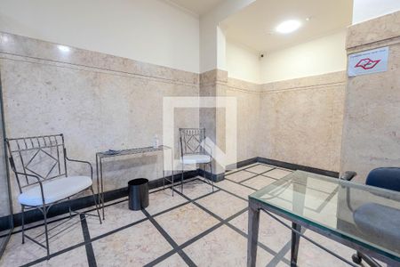 Apartamento à venda com 289m², 4 quartos e 1 vaga Apartamento à venda com 289m², 4 quartos e 1 vagaHall de entrada