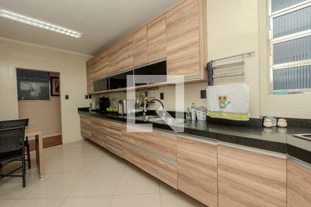 Apartamento à venda com 289m², 4 quartos e 1 vaga Apartamento à venda com 289m², 4 quartos e 1 vagaCozinha