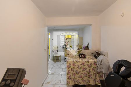 Casa à venda com 300m², 6 quartos e 2 vagasQuarto de Serviço