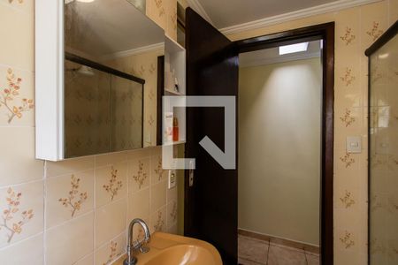 Casa à venda com 300m², 6 quartos e 2 vagasBanheiro da suíte 4