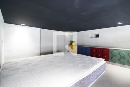 Quarto de kitnet/studio para alugar com 1 quarto, 27m² em Moema, São Paulo
