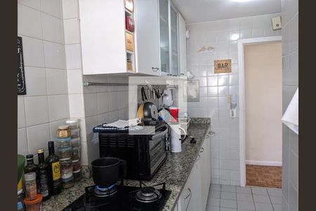 Apartamento à venda com 68m², 3 quartos e 1 vagaCozinha 