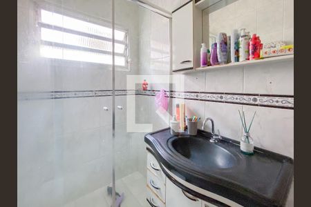 Casa à venda com 260m², 4 quartos e 2 vagasBanheiro 3
