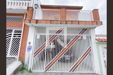 Casa à venda com 260m², 4 quartos e 2 vagasFachada