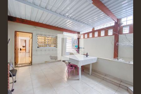 Casa à venda com 260m², 4 quartos e 2 vagasÁrea de Serviço