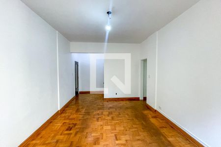 Apartamento para alugar com 80m², 2 quartos e sem vagaSala