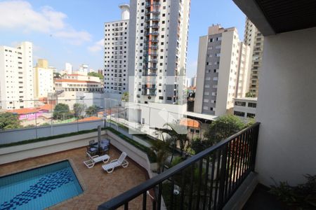Apartamento à venda com 160m², 4 quartos e 3 vagasQuarto 1 - Varanda