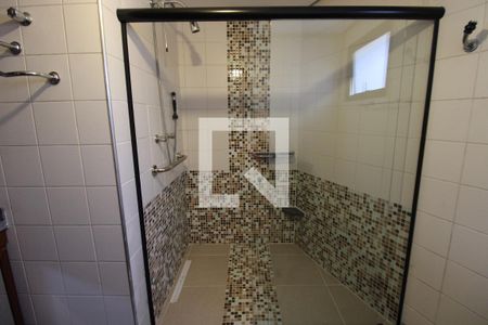 Apartamento à venda com 160m², 4 quartos e 3 vagasBanheiro 2