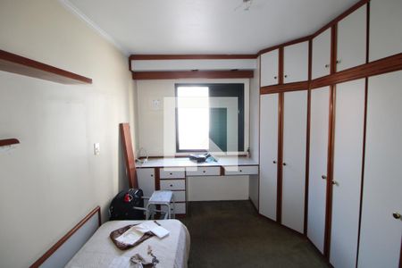 Apartamento à venda com 160m², 4 quartos e 3 vagasQuarto 2