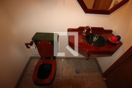 Apartamento à venda com 160m², 4 quartos e 3 vagasLavabo