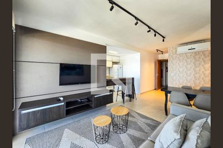 Sala de apartamento para alugar com 2 quartos, 100m² em Jardim Virginia, Guarujá