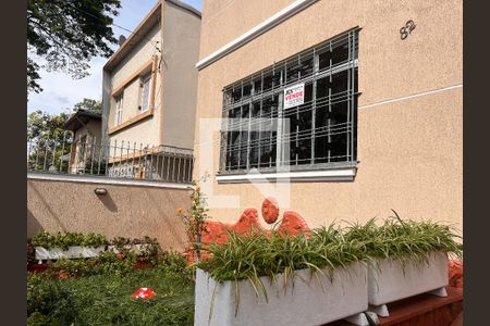 Casa à venda com 184m², 4 quartos e 3 vagasFachada 