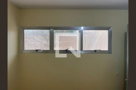 Casa à venda com 184m², 4 quartos e 3 vagasQuarto edícula 