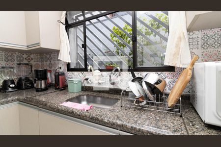 Casa à venda com 178m², 4 quartos e 4 vagasCozinha