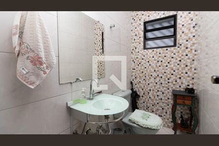 Casa à venda com 178m², 4 quartos e 4 vagasLavabo