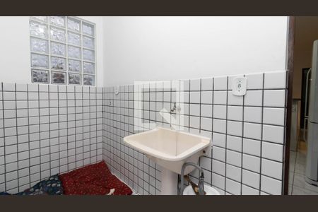 Casa à venda com 178m², 4 quartos e 4 vagasÁrea de Serviço 1