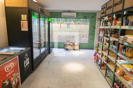 Studio à venda com 24m², 1 quarto e sem vagamercado