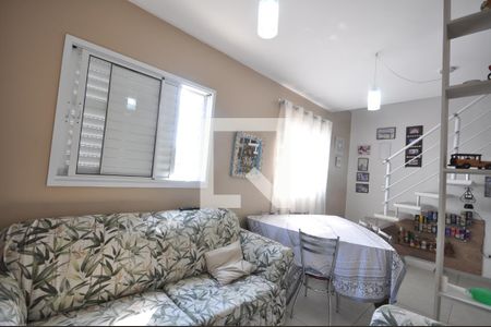 Sala de casa de condomínio à venda com 2 quartos, 45m² em Vila Dom Pedro Ii, São Paulo