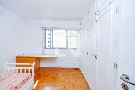 Apartamento à venda com 277m², 4 quartos e 2 vagasQuarto 1