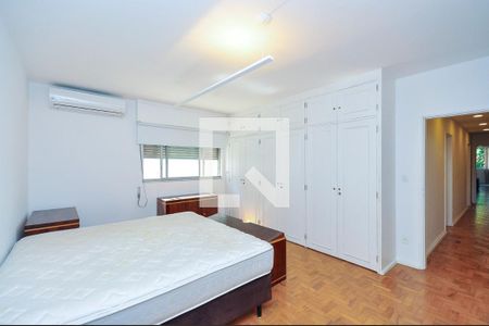Apartamento à venda com 277m², 4 quartos e 2 vagasSuíte