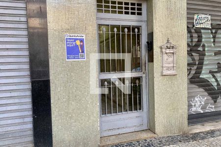 Studio à venda com 42m², 1 quarto e sem vaga Studio à venda com 42m², 1 quarto e sem vagaPlaquinha instalada