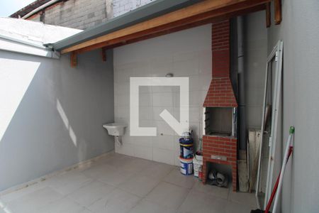 Casa à venda com 86m², 3 quartos e 2 vagasLavanderia - Churrasqueira