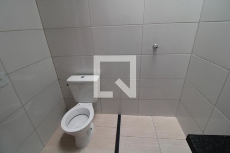 Casa à venda com 86m², 3 quartos e 2 vagasBanheiro da suíte