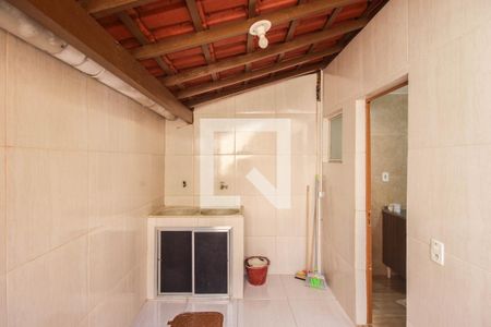 Casa de condomínio para alugar com 68m², 2 quartos e 1 vagaÁrea de Serviço